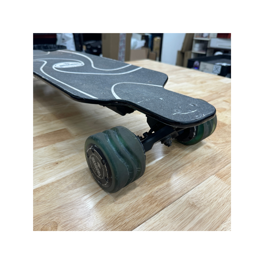 *Yard Sale* Shark Wheel Power Electric Skateboard - USED