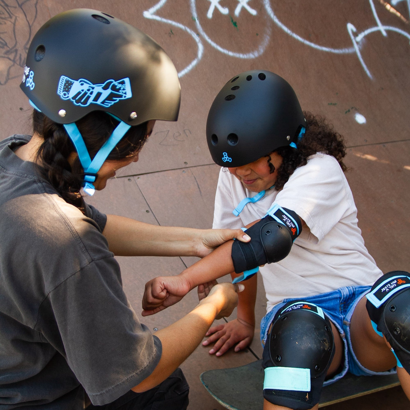 The Certified Sweatsaver Helmet - Skate Like A Girl by Triple 8