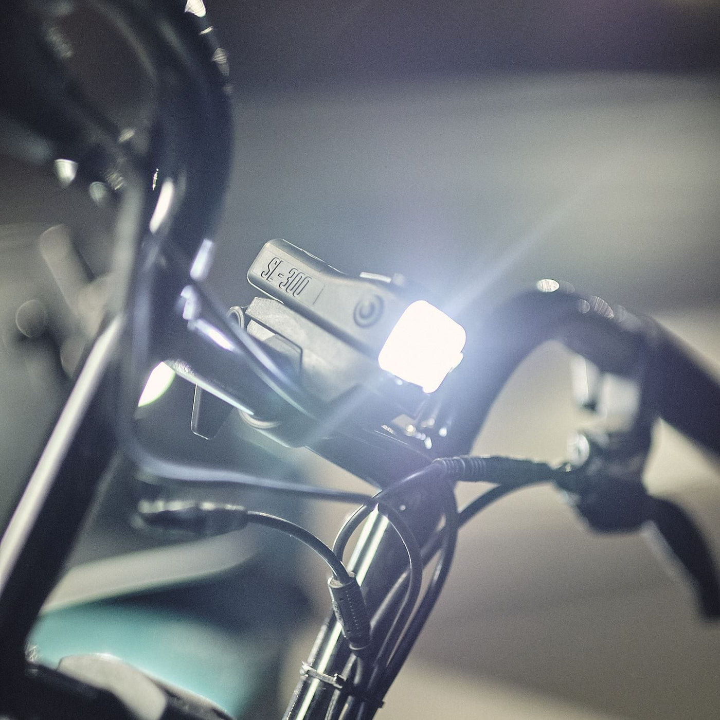 SL-300 Bike Headlight by ShredLights