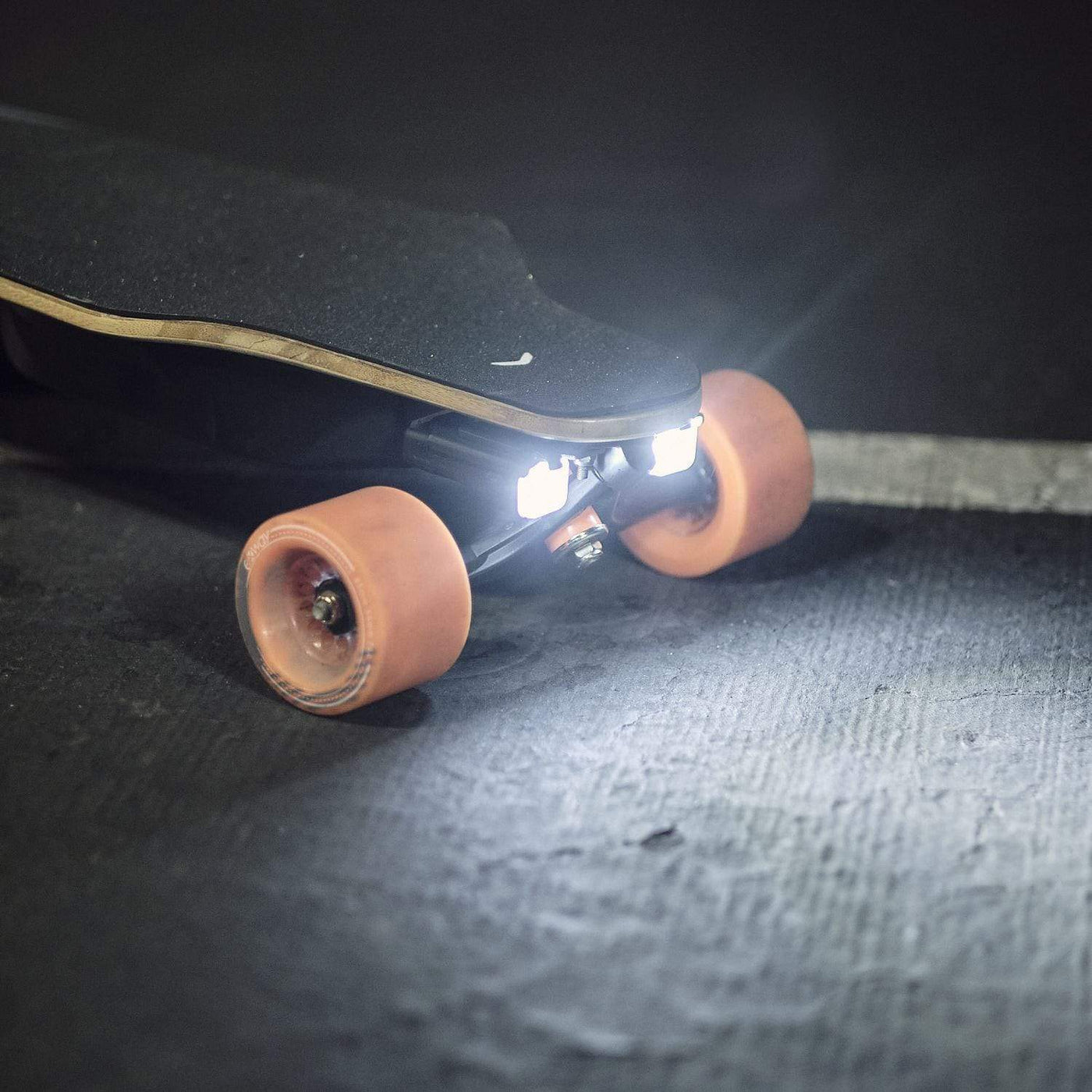 SL-300 Headlights & SL-R1 Rear Lights Skateboard Bundle by ShredLights